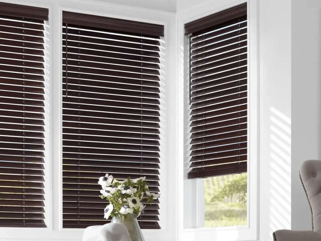 Wood's innate texture and elegant appearance effortlessly lend to various design styles. From minimalist interiors to layered, classic decor, wood blinds adapt without losing their identity, making them a versatile choice that won't go out of style.